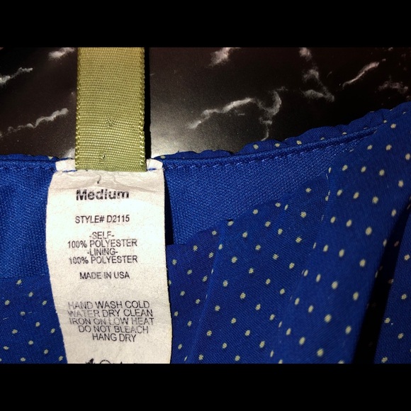 Ladies Dress - Picture 3 of 4